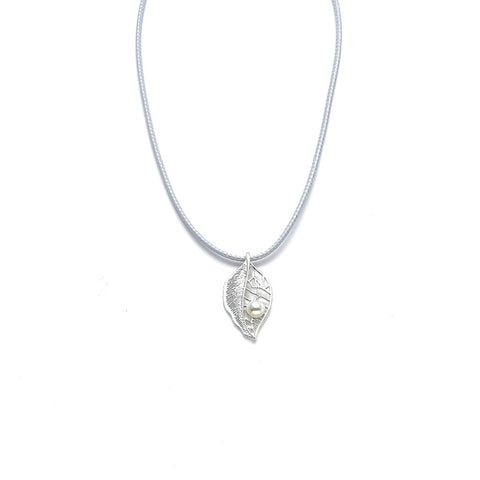Collier versilbert  weiß Perle