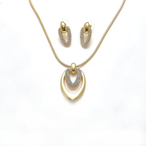 Garnitur vergoldet   Kristall